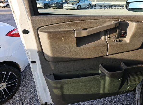 1GCWGAFP4L1269374 2020 CHEVROLET EXPRESS  Вид панелі приладів