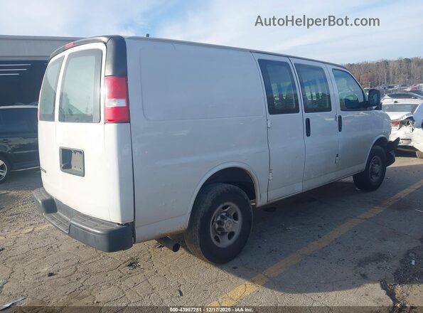 1GCWGAFP6L1219608 2020 CHEVROLET EXPRESS Белый Задняя правая четверть