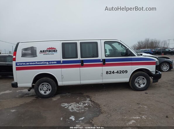 1GCZGGF72P1251901 2023 CHEVROLET EXPRESS White Панорамний вид салону 360°