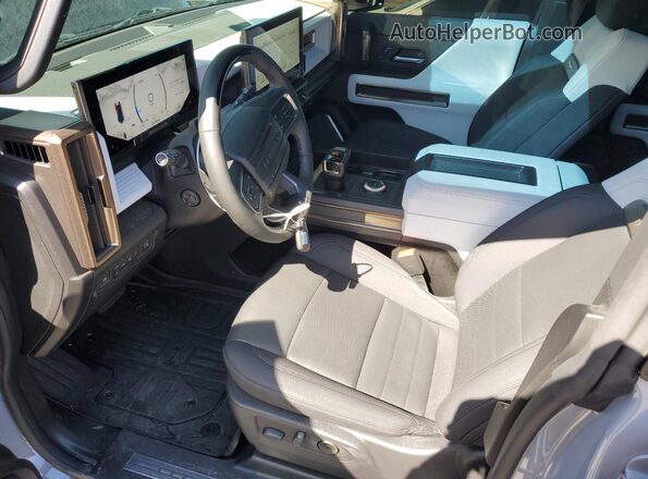 1GKB0RDC3RU114635 2024 GMC HUMMER Gray Vista interior delantera