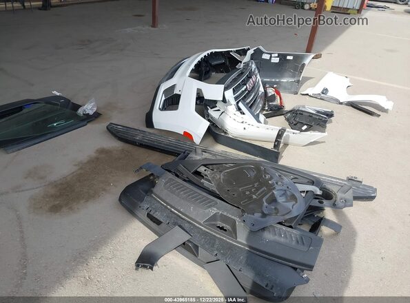 1GKS2GKD4PR306902 2023 GMC YUKON White Вид щитка приладів