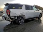 2021 Chevrolet Suburban C1500 Lt Белый vin: 1GNSCCKD1MR439136