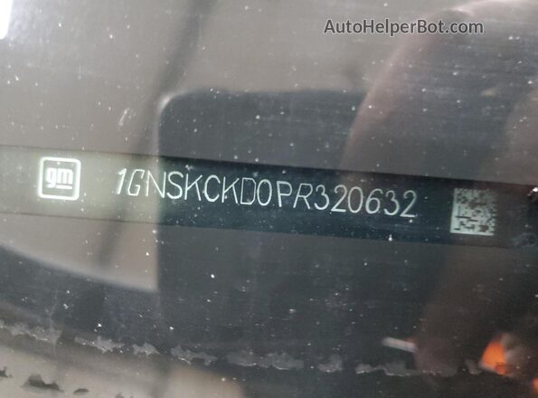 1GNSKCKD0PR320632 2023 CHEVROLET SUBURBAN Серебряный Вид наклейки с VIN-кодом