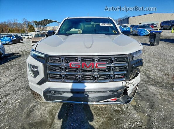 1GTP2DEKXS1195029 2025 GMC CANYON Белый Вид спереди