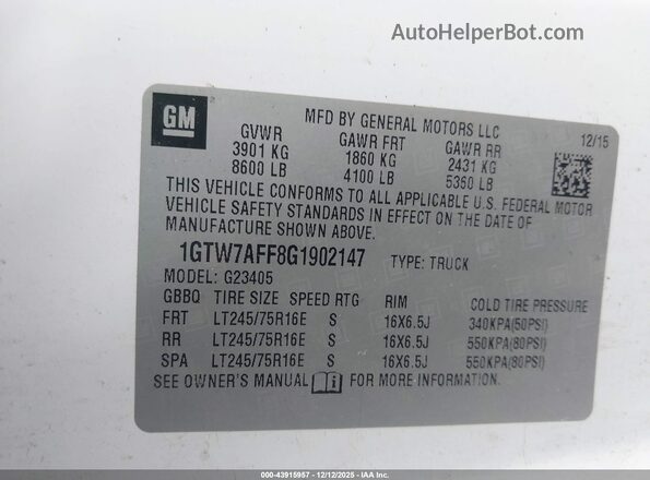 1GTW7AFF8G1902147 2016 GMC SAVANA 2500 White Շարժիչի բաժամունքի տեսք