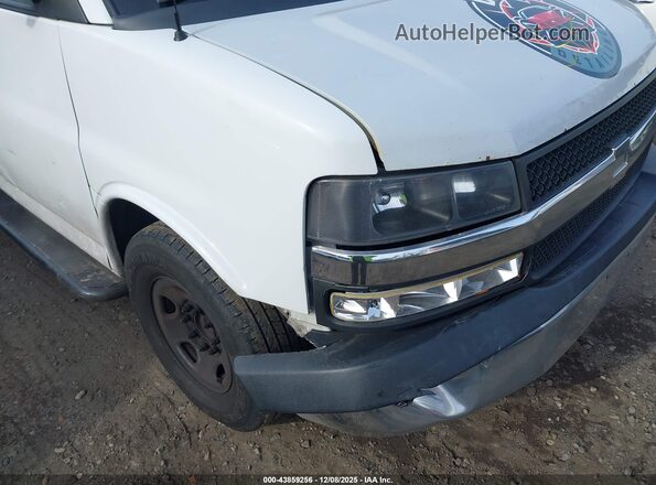 1GTW7AFG2J1912253 2018 GMC SAVANA 2500 Белый Вид спереди