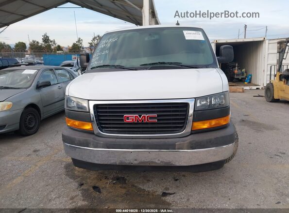 1GTW7AFGXK1340432 2019 GMC SAVANA 2500 Белый Вид щитка приборов