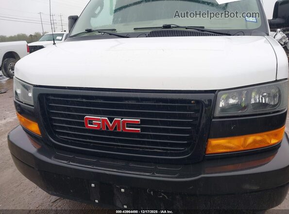 1GTW7AFP2P1143861 2023 GMC SAVANA CARGO White Vista del cuadro de instrumentos