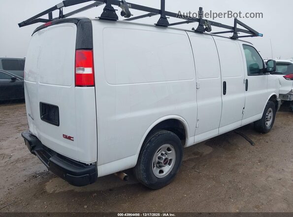 1GTW7AFP2P1143861 2023 GMC SAVANA CARGO White Trasero derecho