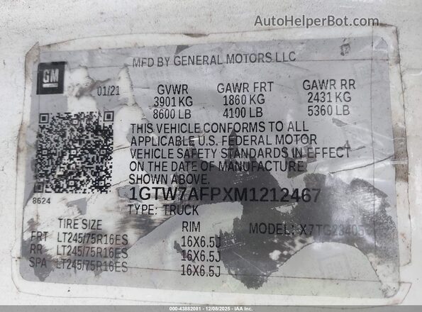 1GTW7AFPXM1212467 2021 GMC SAVANA CARGO White Widok komory silnika