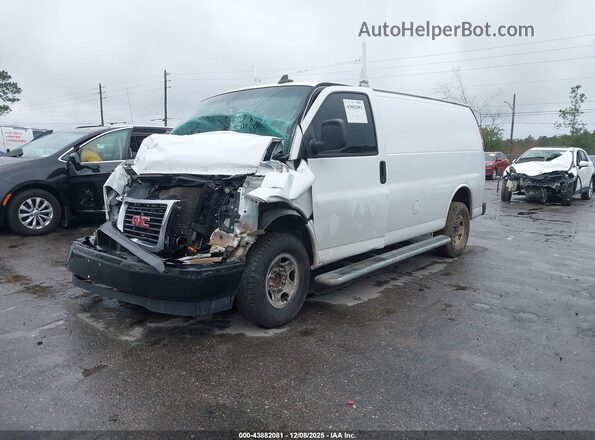 1GTW7AFPXM1212467 2021 GMC SAVANA CARGO White Przód lewy