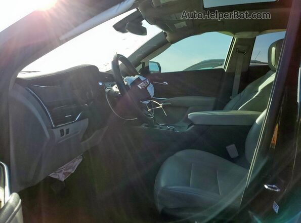 1GYFZCR48MF083052 2021 CADILLAC XT4 Черный Вид салона спереди