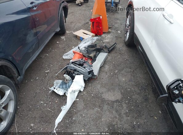 1GYFZDR48SF133290 2025 CADILLAC XT4 Белый Вид щитка приборов