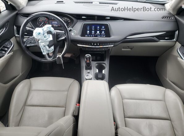1GYFZDR4XMF019150 2021 CADILLAC XT4 Charcoal Vista del salpicadero