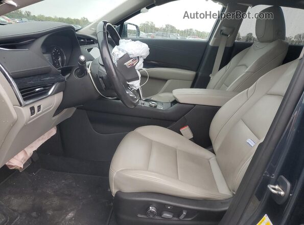 1GYFZDR4XMF019150 2021 CADILLAC XT4 Charcoal Vista interior delantera