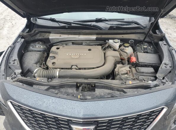 1GYFZDR4XMF019150 2021 CADILLAC XT4 Charcoal Vista del compartimento del motor