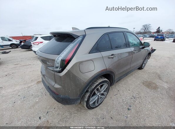 1GYFZFR41LF135962 2020 CADILLAC XT4 Бежевый Задняя правая четверть