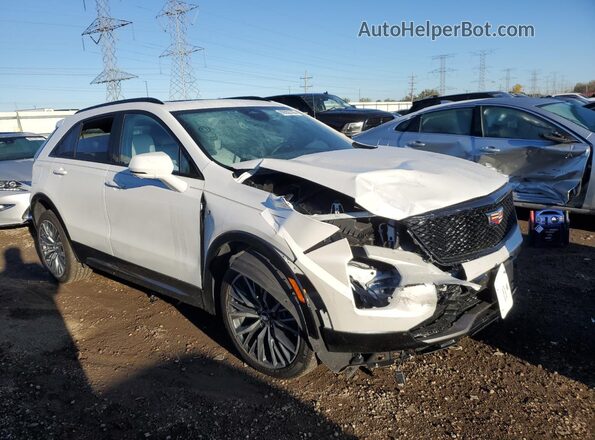 1GYFZFR44SF118152 2025 CADILLAC XT4 Белый Передняя правая четверть