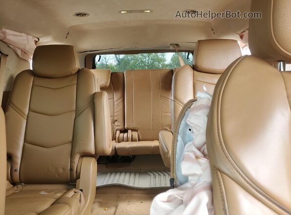 1GYS4DKJ7GR112966 2016 CADILLAC ESCALADE Белый Вид задних сидений