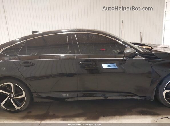 1HGCV2F36JA012873 2018 HONDA ACCORD Черный Панорамный вид салона 360°