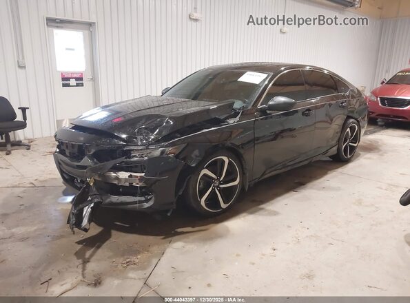 1HGCV2F36JA012873 2018 HONDA ACCORD Черный Передняя левая четверть
