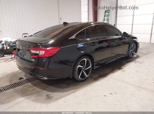 1HGCV2F36JA012873 2018 HONDA ACCORD Черный Задняя правая четверть