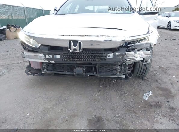1HGCV3F44KA020549 2019 HONDA ACCORD HYBRID White Front view