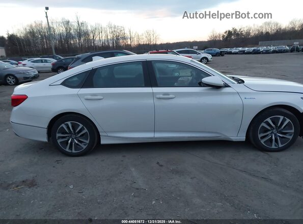 1HGCV3F44KA020549 2019 HONDA ACCORD HYBRID White 360 interior view