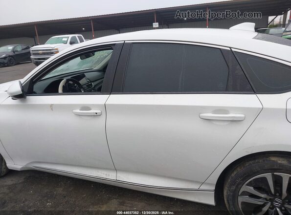 1HGCV3F48LA016957 2020 HONDA ACCORD HYBRID White Vista interior de 360 grados