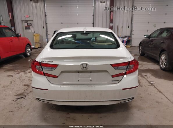 1HGCV3F52LA016736 2020 HONDA ACCORD HYBRID Белый 