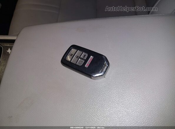 1HGCV3F52LA016736 2020 HONDA ACCORD HYBRID Белый Вид панели приборов