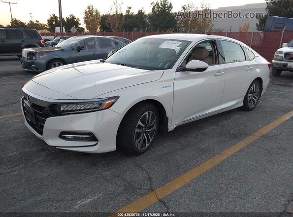 1HGCV3F93KA012504 2019 HONDA ACCORD HYBRID White Vista tres cuartos delantera izquierda