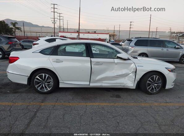 1HGCV3F93KA012504 2019 HONDA ACCORD HYBRID White Vista interior trasera