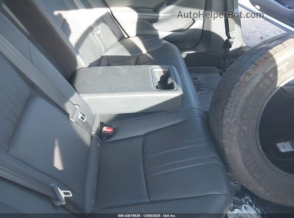 1HGCV3F99KA010448 2019 HONDA ACCORD HYBRID White Widok naklejki z numerem VIN