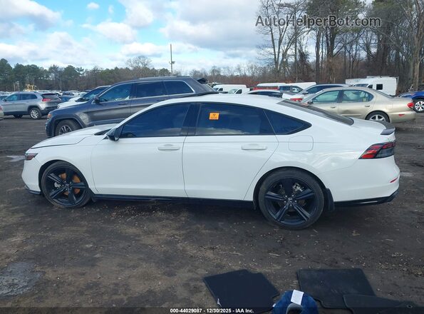 1HGCY2F71SA019208 2025 HONDA ACCORD HYBRID Белый Вид задней части салона