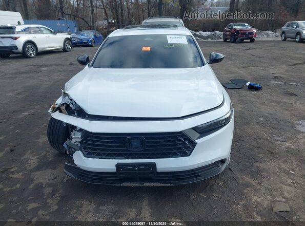 1HGCY2F71SA019208 2025 HONDA ACCORD HYBRID Белый Вид панели приборов