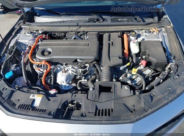 1HGCY2F84RA044882 2024 HONDA ACCORD HYBRID Silver უკანა ხედი