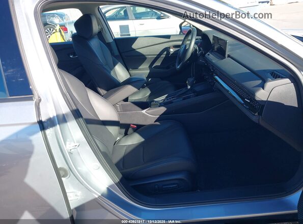 1HGCY2F84RA044882 2024 HONDA ACCORD HYBRID Silver წინა სალონის ხედი