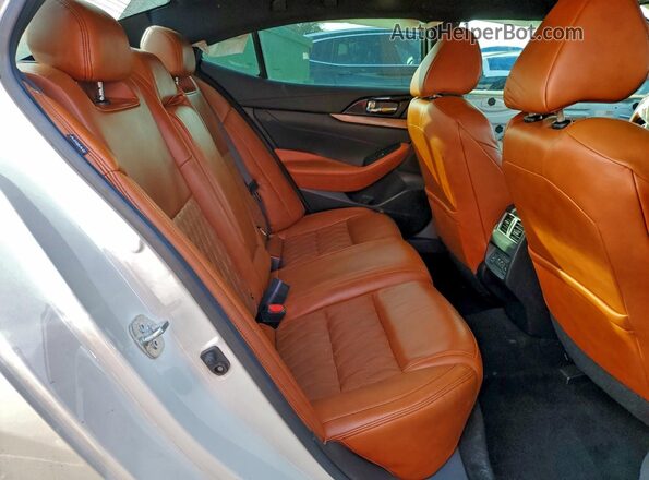 1N4AA6FV5LC376774 2020 NISSAN MAXIMA PLATINUM Белый Вид задних сидений