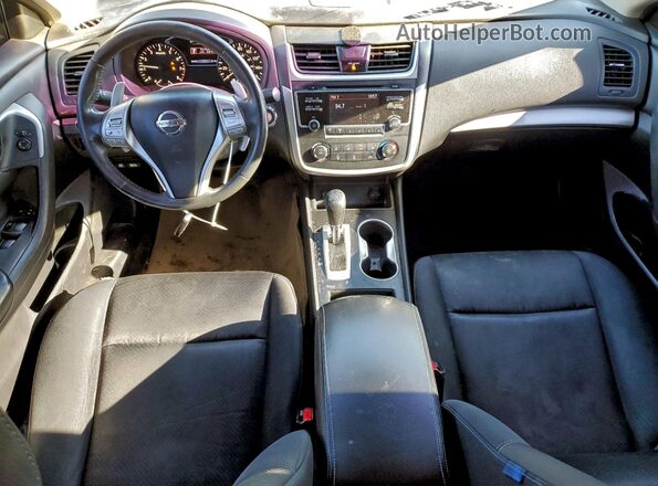 1N4AL3AP2HC169588 2017 NISSAN ALTIMA Black Dashboard view