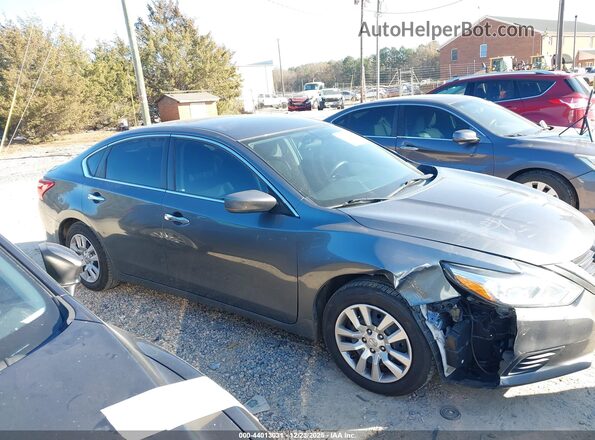 1N4AL3AP6HC235799 2017 NISSAN ALTIMA Gray Rear interior view