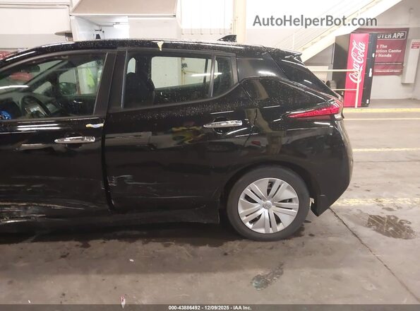 1N4AZ1BV7PC559973 2023 NISSAN LEAF Черный Вид спереди
