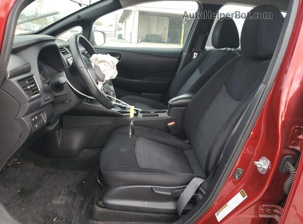 1N4AZ1CP3JC309900 2018 NISSAN LEAF Red Front interior view