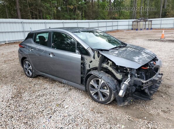 1N4AZ1CP8LC306560 2020 NISSAN LEAF Серебряный Передняя правая четверть
