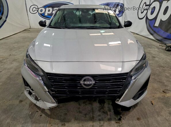 1N4BL4DV2RN338955 2024 NISSAN ALTIMA Серебряный Вид спереди