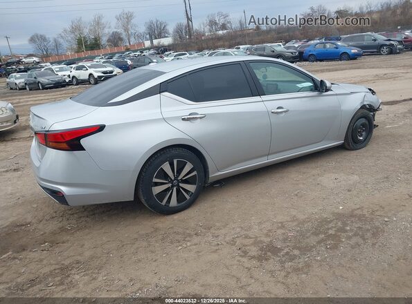 1N4BL4DV6MN373958 2021 NISSAN ALTIMA Silver Tył prawy