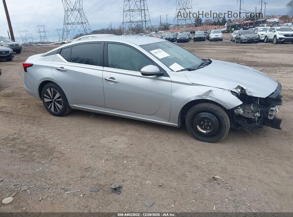 1N4BL4DV6MN373958 2021 NISSAN ALTIMA Silver Przód prawy
