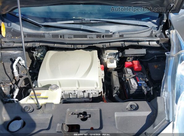 1N4BZ0CP3HC301725 2017 NISSAN LEAF Серый Вид сзади