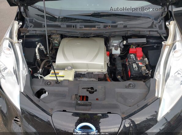 1N4BZ0CP3HC308156 2017 NISSAN LEAF Черный Вид сзади