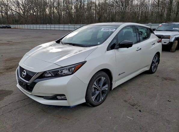 1N4BZ1CP9KC318896 2019 NISSAN LEAF White Vista tres cuartos delantera izquierda